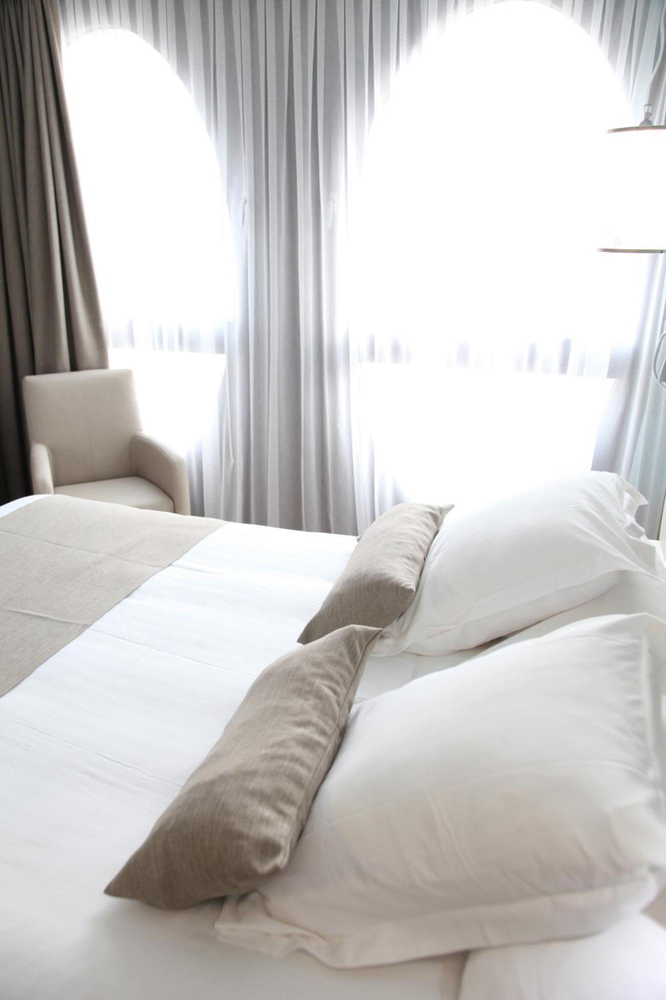 Best Western Premier Why Hotel Лілль Екстер'єр фото