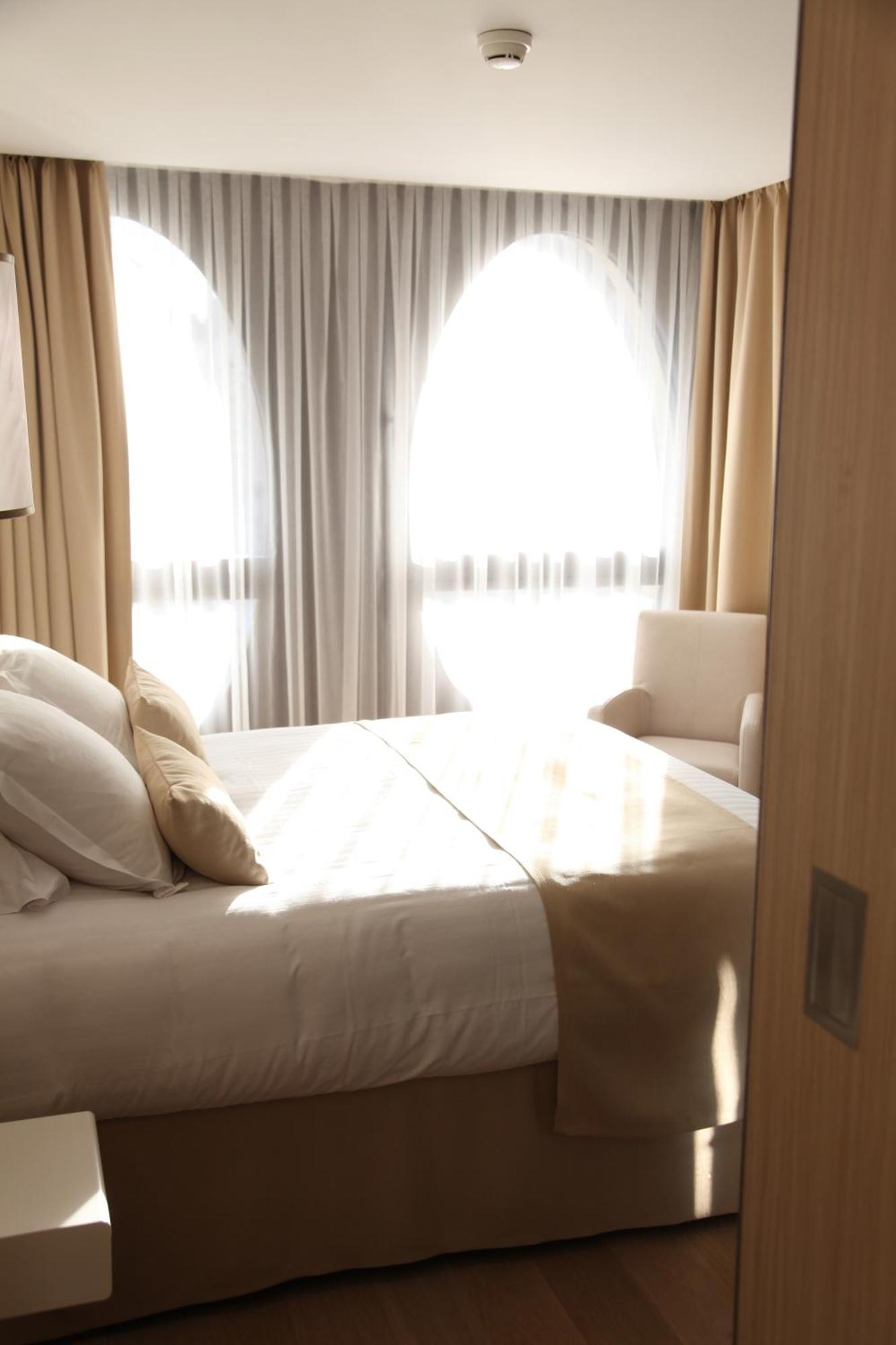 Best Western Premier Why Hotel Лілль Екстер'єр фото